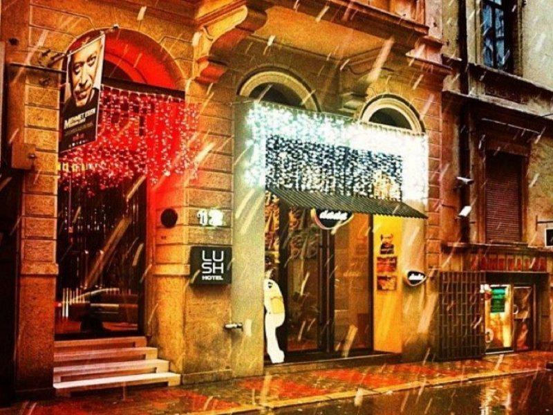 Lush Hotel Taksim - Special Category Istanbul Bagian luar foto